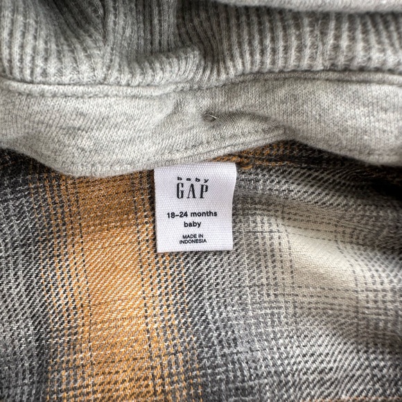 Fall button up flannel - Picture 3 of 4